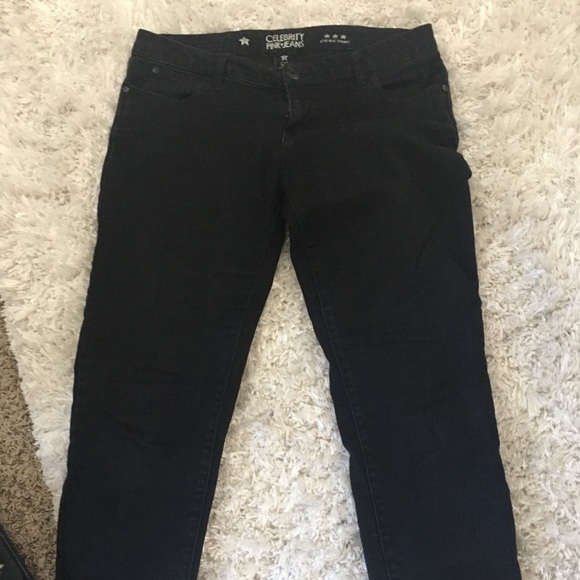 2 pairs skinny jeans - Picture 4 of 4